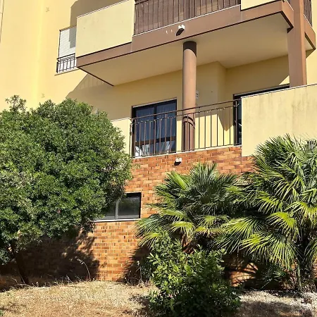 Διαμέρισμα Hill View Oasis Near Porto De Mos Cliffs &